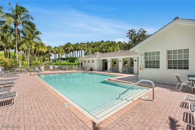 Building Photo - 9101 Palmetto Ridge Dr