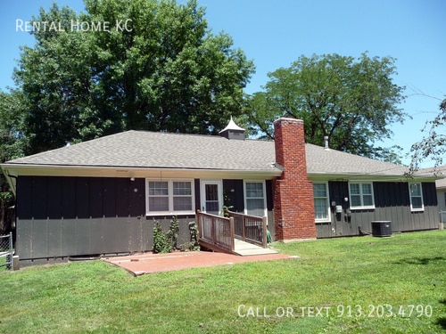 Building Photo - 5521 W 98th Pl