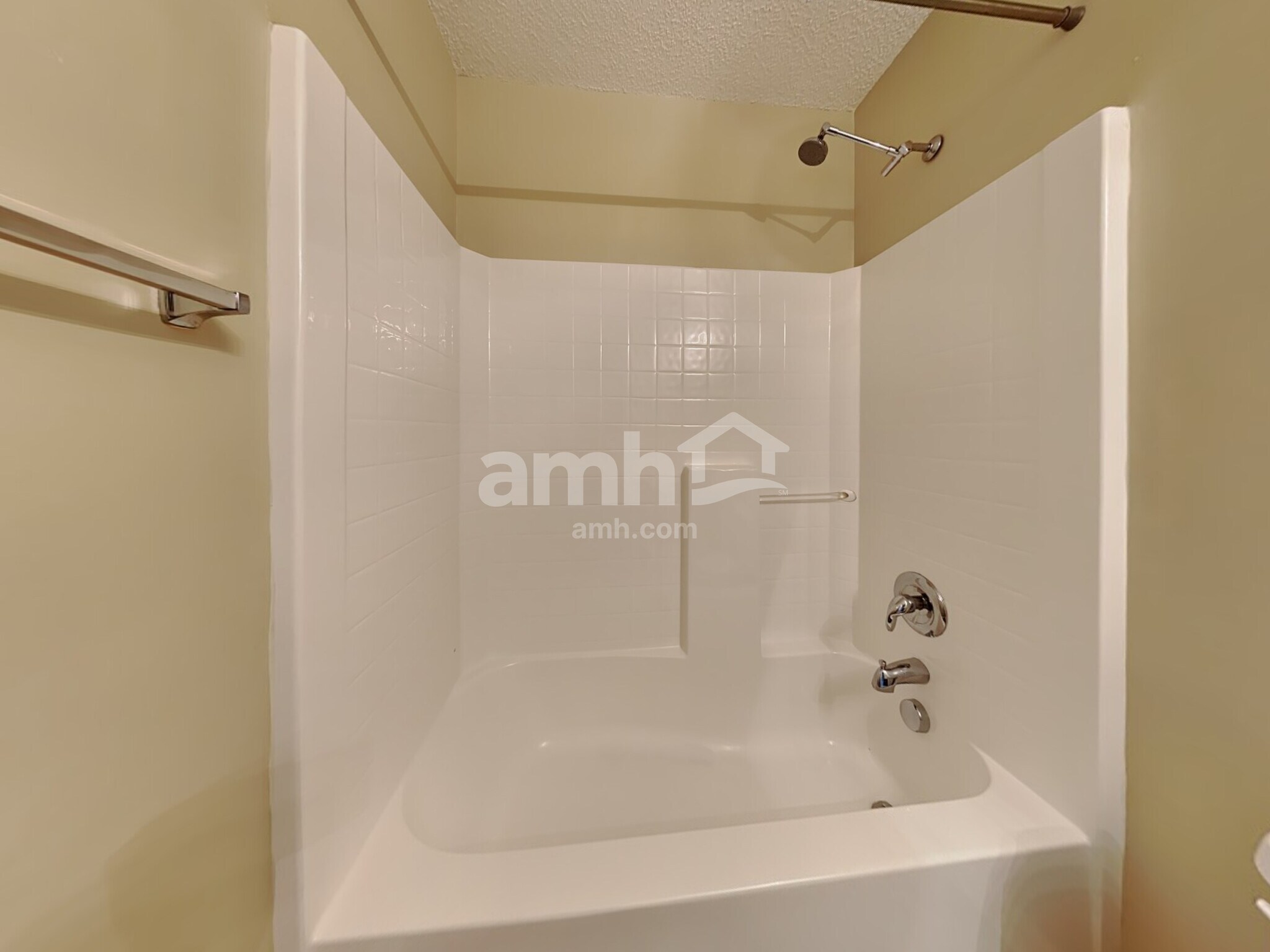 Building Photo - 193 Wildberry Ln