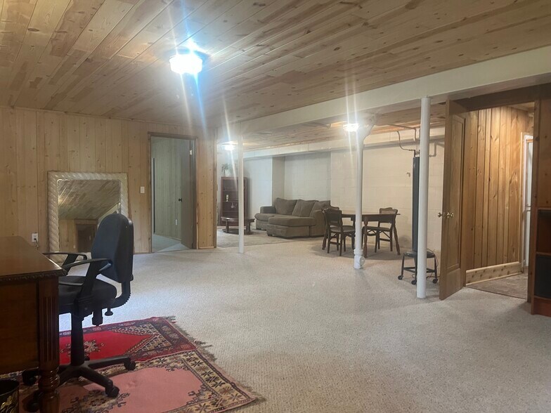 Building Photo - 8724 Minnetonka Blvd