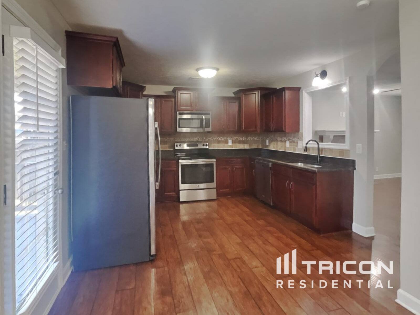 Building Photo - 3770 Tradewinds Terrace