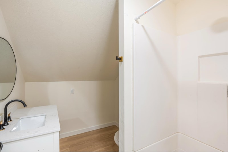 Building Photo - 9111 NE 73rd St