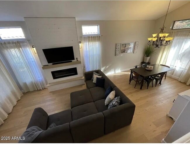 Building Photo - 6275 S Salt Cedar Pl