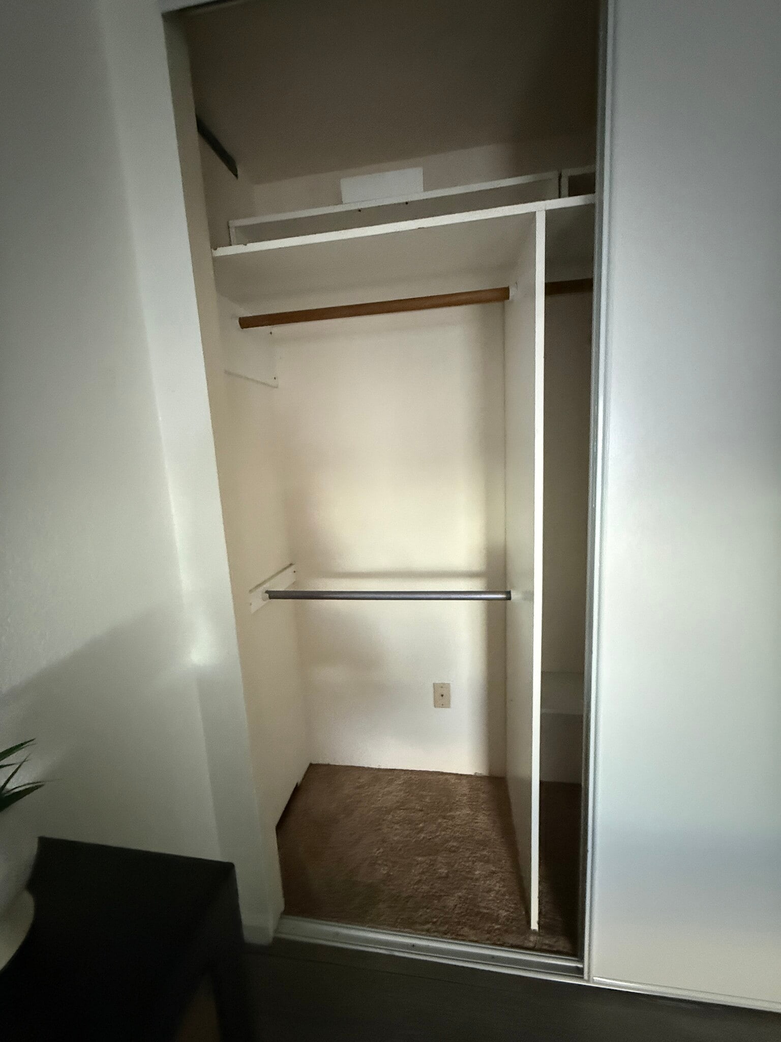 Building Photo - 2350 Alta Garden Ln