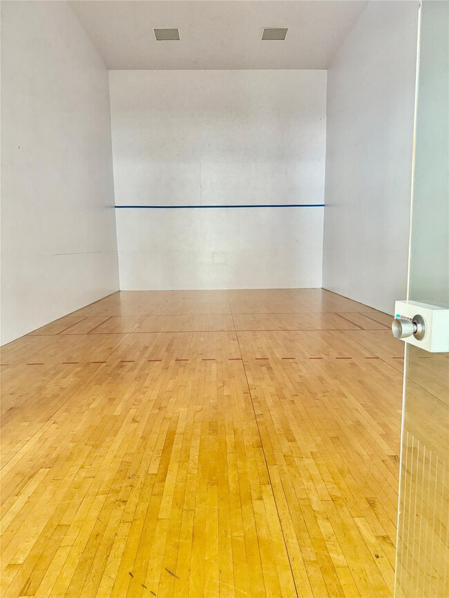 Building Photo - 4856 N State Rd 7