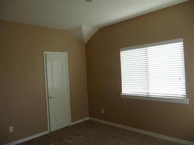 Building Photo - 1121 Chattahoochee Dr