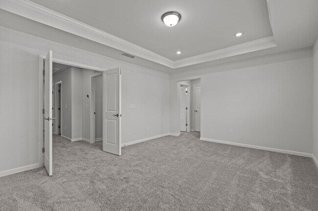 Building Photo - Gorgeous New Construction!  Updated Kitche...