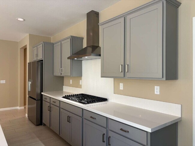Building Photo - Stylish 2-Bedroom Oasis Domani, Residents ...
