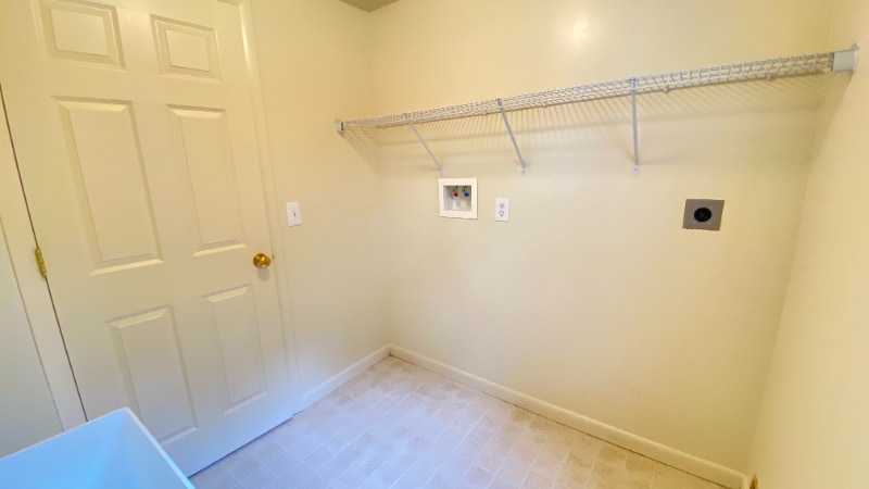 Building Photo - 604 Via Ponderosa