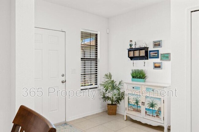 Building Photo - 15257 Mille Fiore Blvd