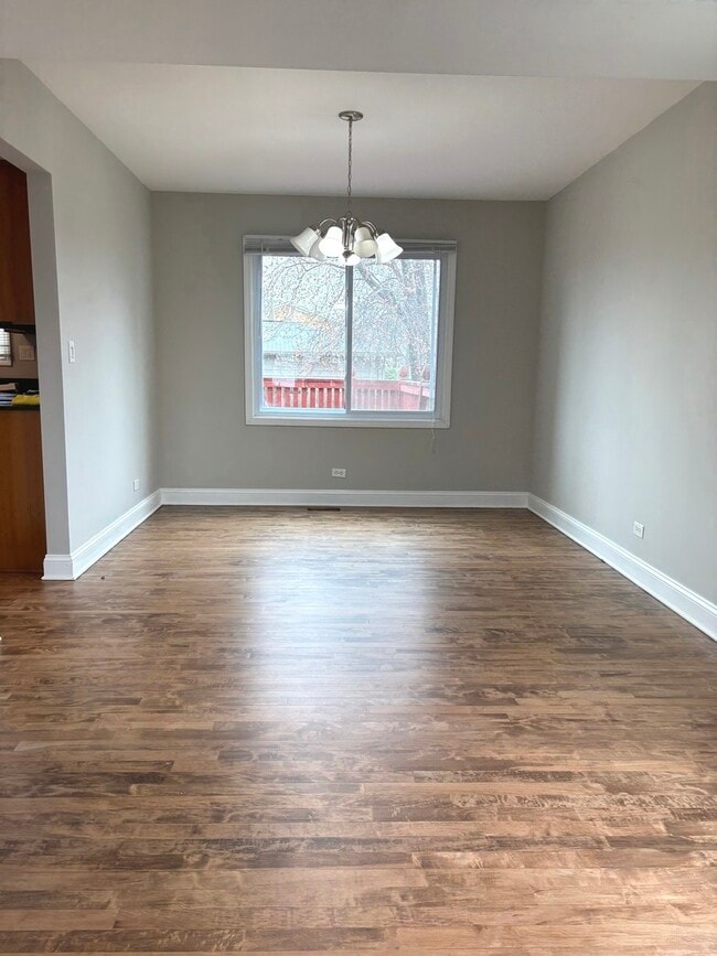 Building Photo - 1667 Hinterlong Ln