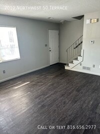 Building Photo - 2010 NW 50 Terrace