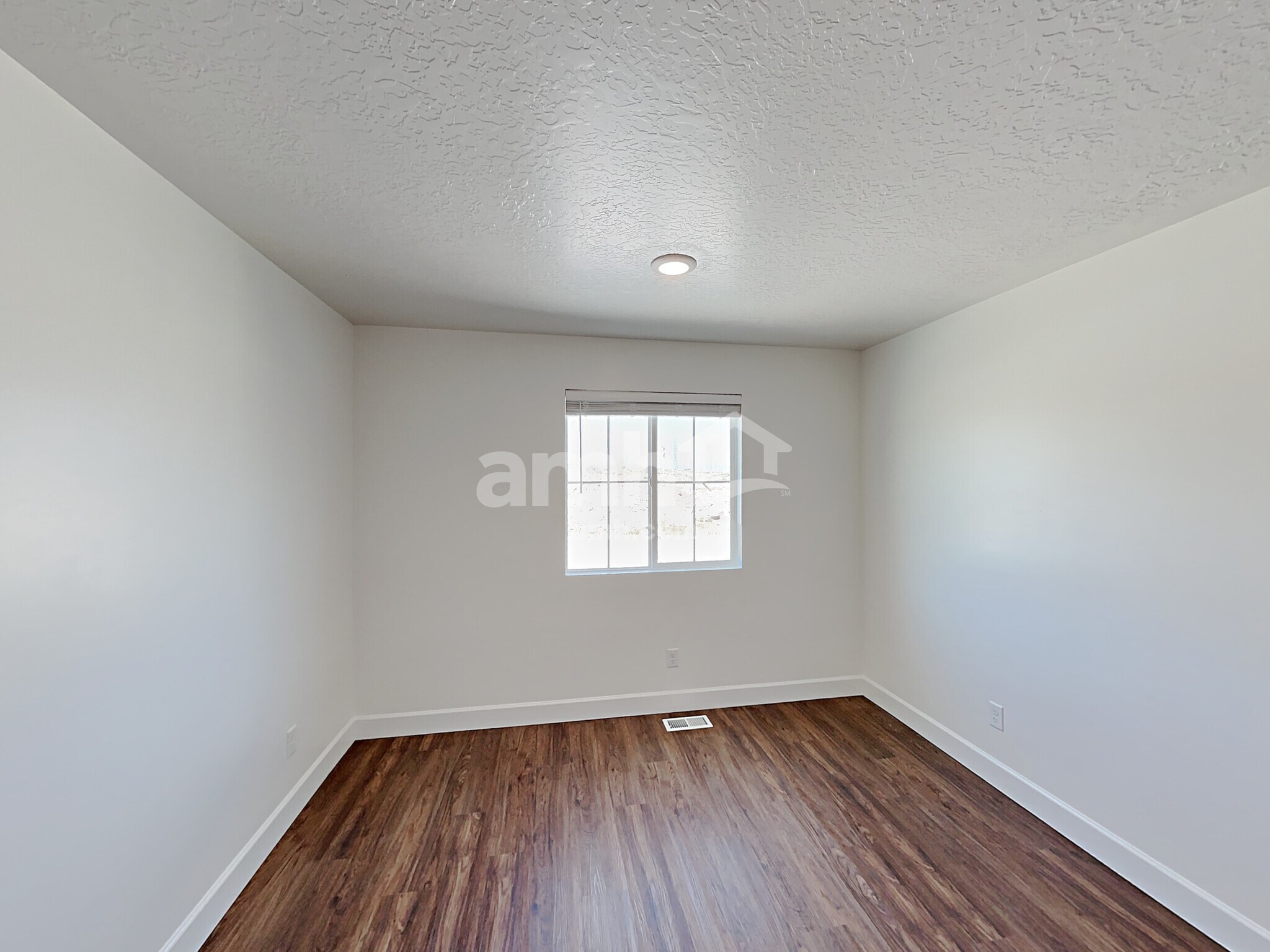 Building Photo - 5902 Verdigris Dr