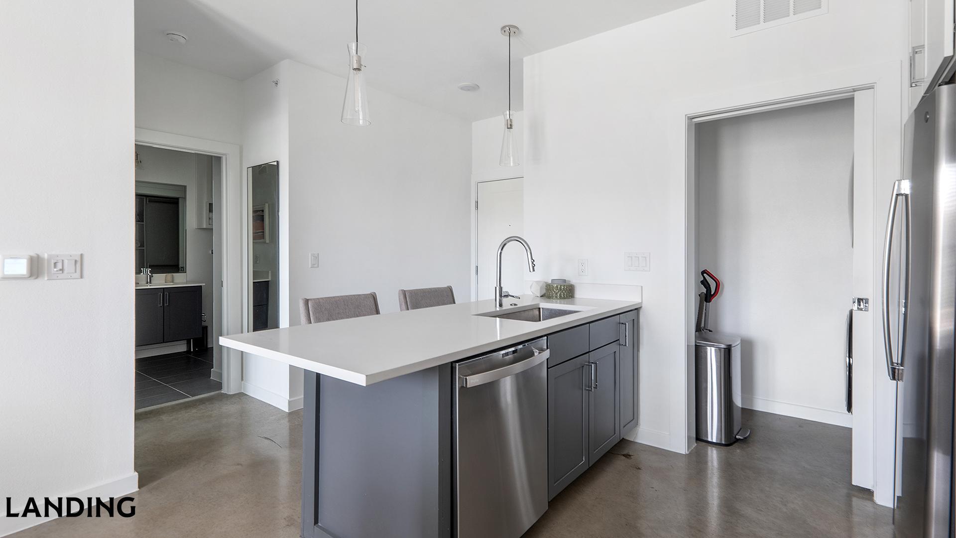 Building Photo - 5511 Caprock Smt Dr