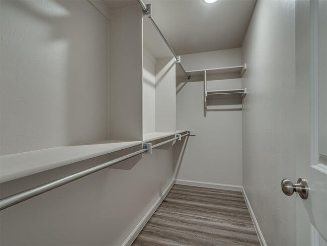 Building Photo - 4324 NE 119th St