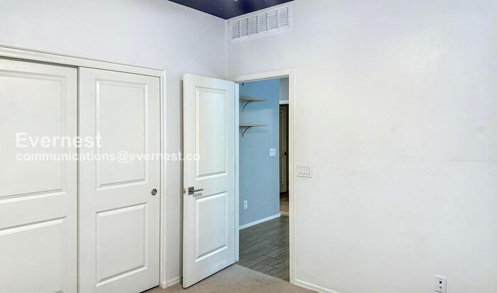 Building Photo - 10667 W Filbert St