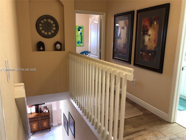 Building Photo - 867 SW 155th Ct