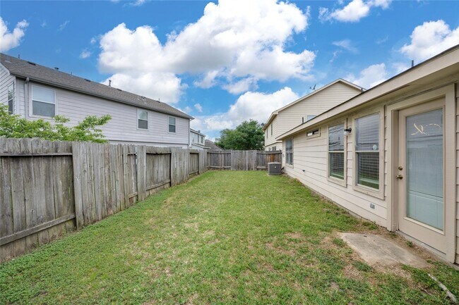 Building Photo - 1207 Bartlett Cove Dr