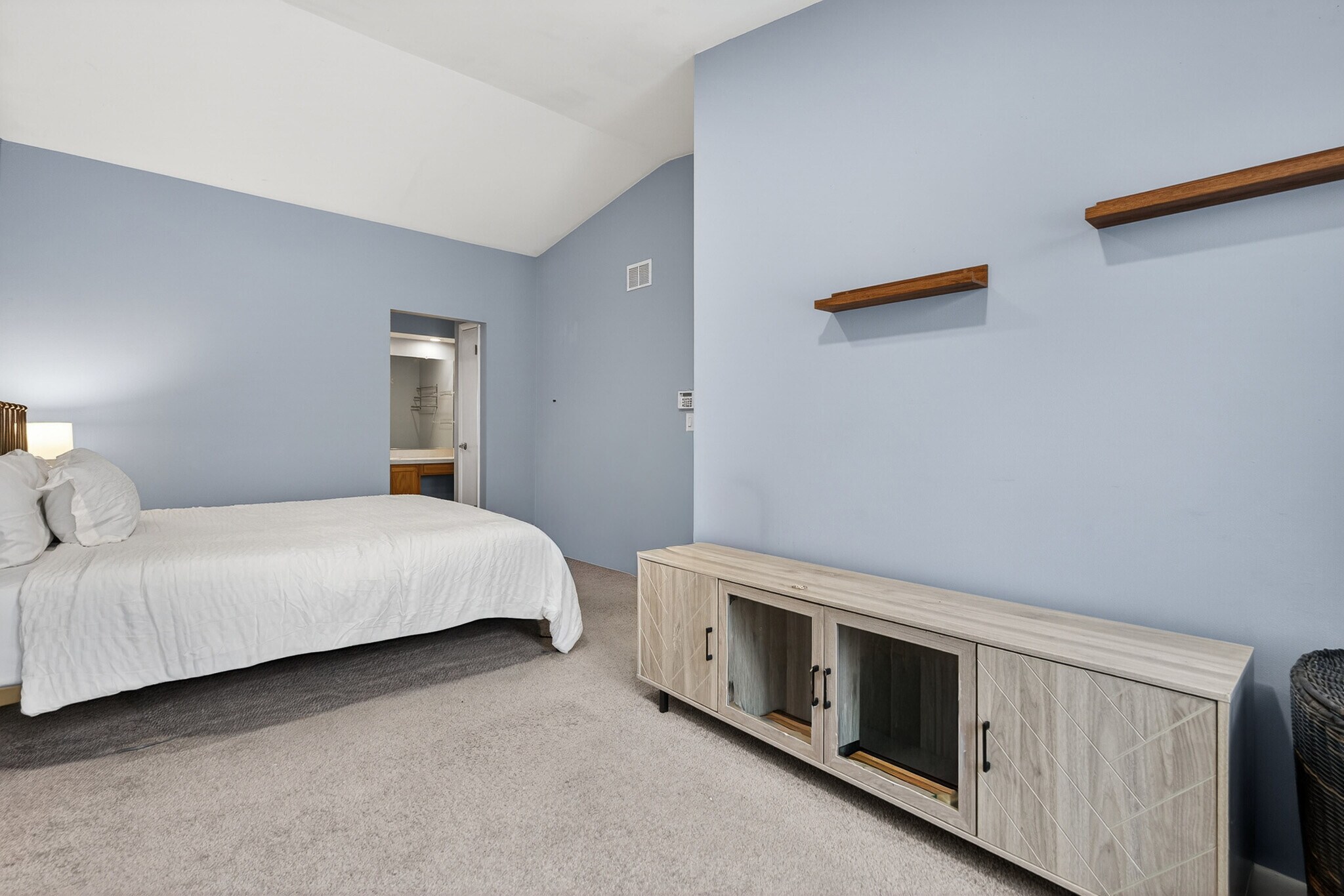 Building Photo - 1391 Sherwood Ct