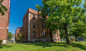 Building Photo - Tipperary Hill Apartments