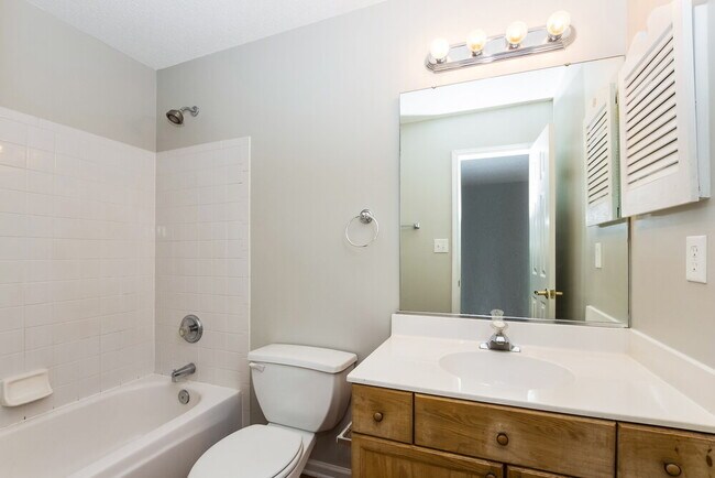 Building Photo - 4783 Lauren Glen St NW