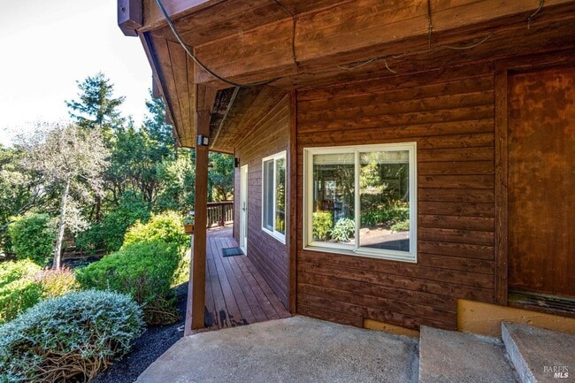 Building Photo - 17389 Gehricke Rd