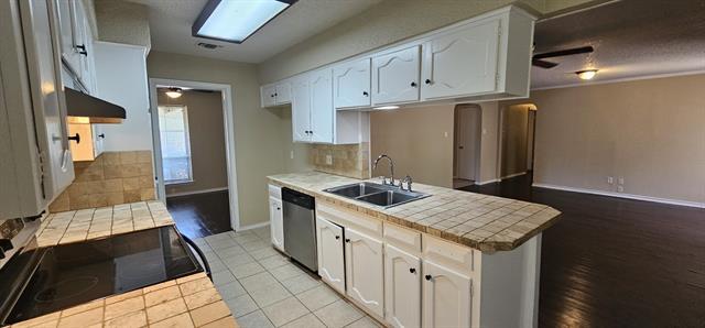 Building Photo - 626 Little Creek Dr