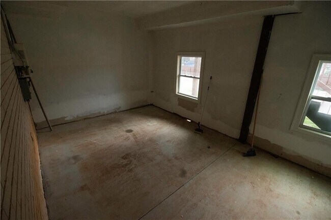Building Photo - 1292 Monfort Rd