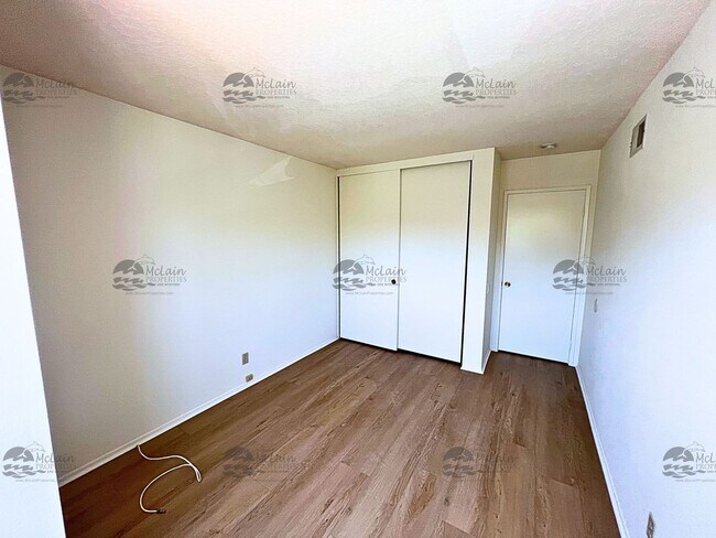 Building Photo - Two Story 3BD/2.5BA Home In Carmel Valley