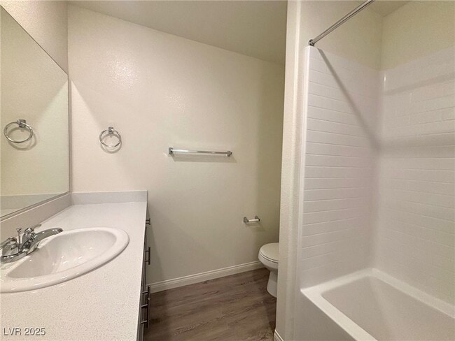 Building Photo - 10024 S Ullom Dr