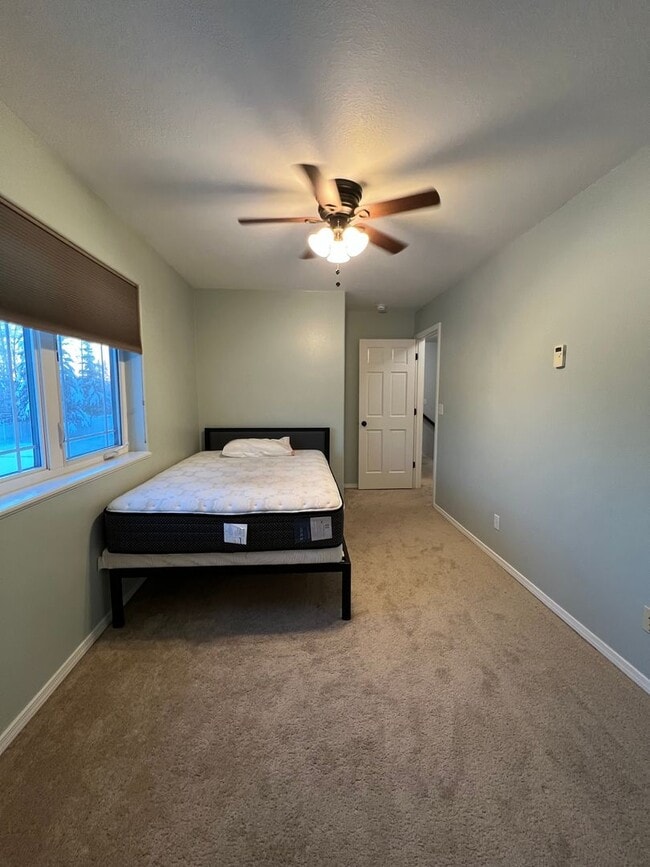 Building Photo - 4 bedroom home in Doyon Estates