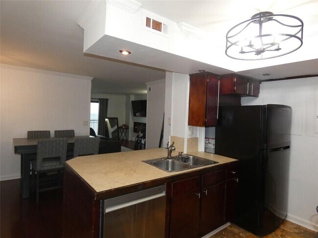 Building Photo - 795 Hammond Dr