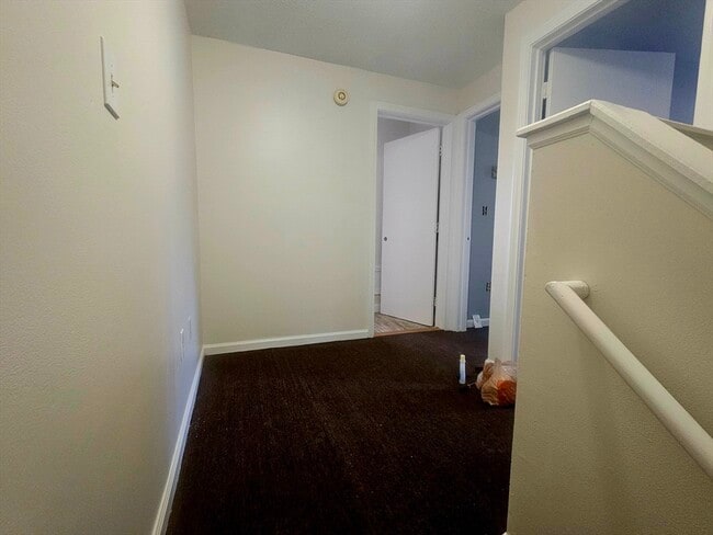 Building Photo - 88 Albert Ave