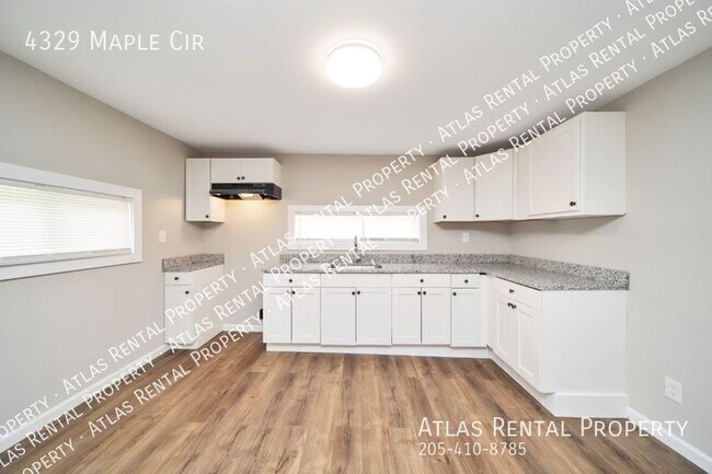 Building Photo - 4329 Maple Cir