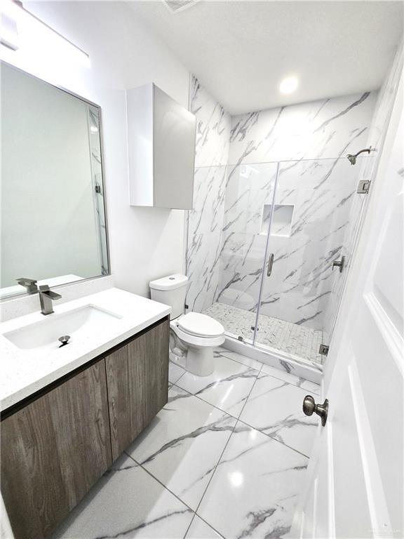 Building Photo - 14 Magdalena St