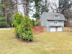 Building Photo - 2 Wildflower Ln