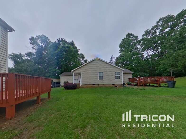 Building Photo - 9223 Garnet Field Ct
