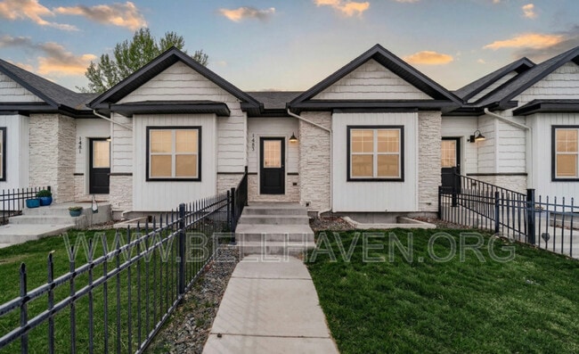 Building Photo - 1483 Fremont Ave