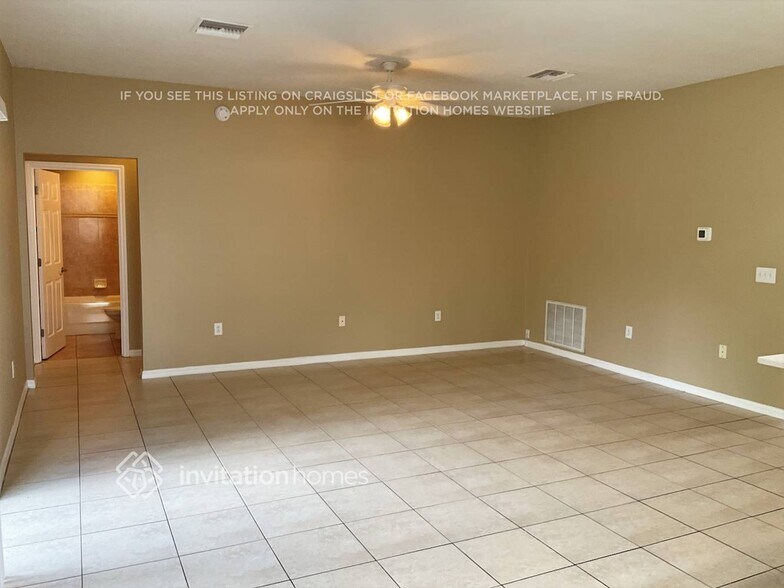 Building Photo - 1423 Merrimack Ln