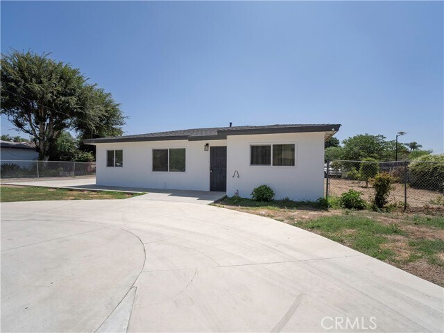 Building Photo - 13173 McKinley Ave