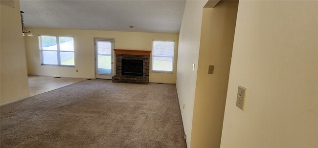 Building Photo - 3712 Olsney Dr