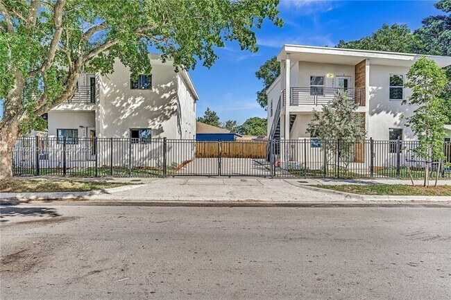 Primary Photo - 5991 NW 14th Ave