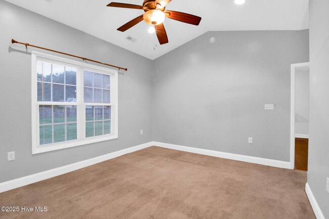 Building Photo - 102 Conley Hills Dr