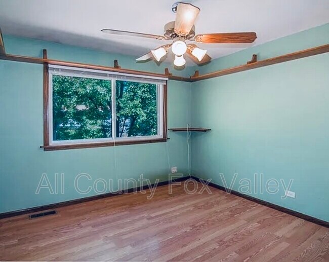 Building Photo - 633 W Briarcliff Rd