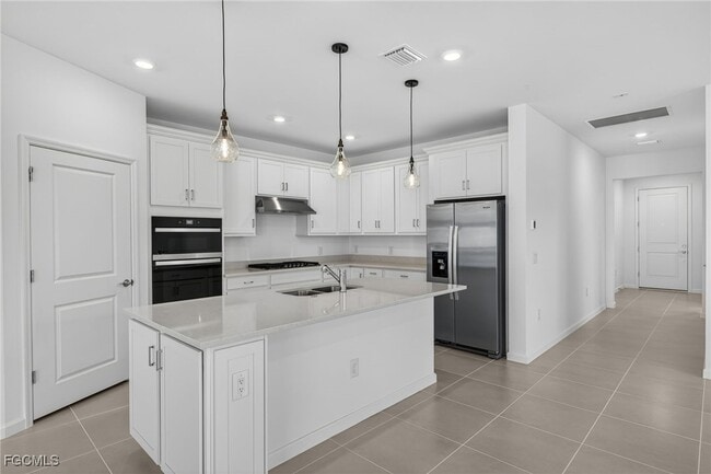 Building Photo - 24844 Surf Hvn Ln