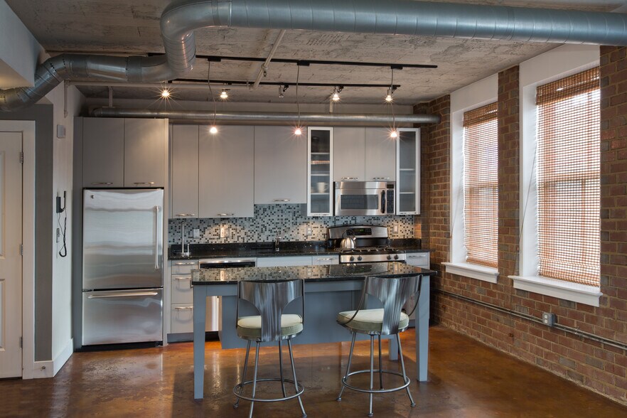 Primary Photo - 916 G St NW