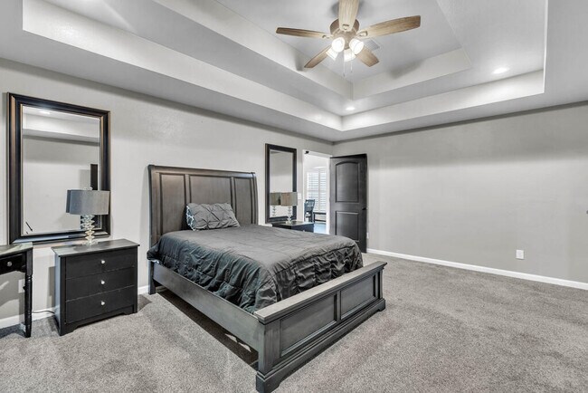 Building Photo - 6515 Amber Dr
