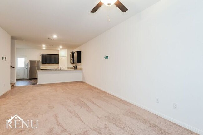 Building Photo - Coming Soon! First Month Free!