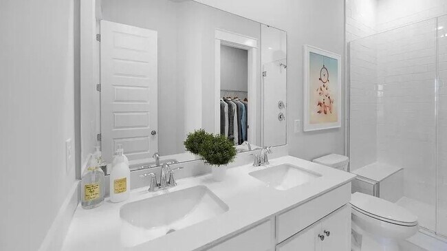 Building Photo - Luxury Villa Living in the Heart of Carnes Crossroads!