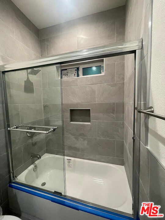 Building Photo - 9556 Lambert Cir